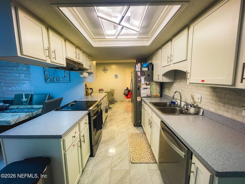 3632 Ballestero Dr, Jacksonville, FL 32257