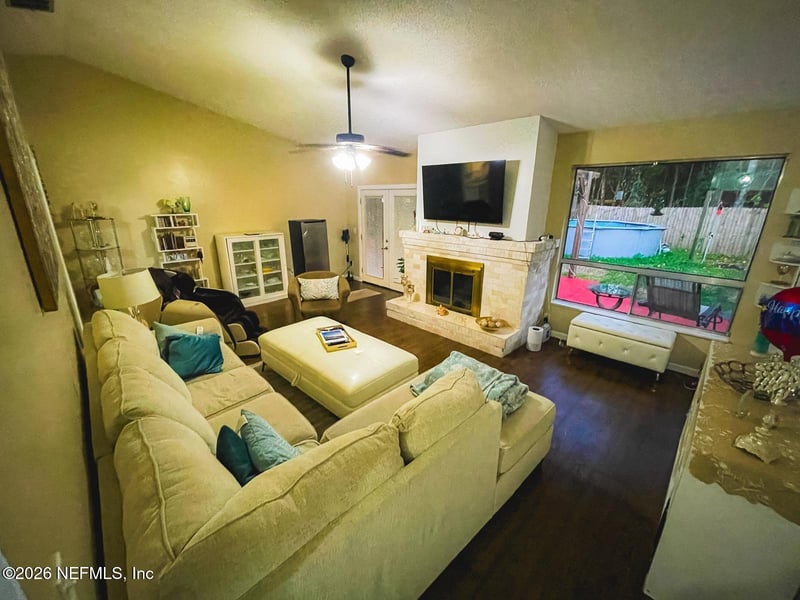 3632 Ballestero Dr, Jacksonville, FL 32257