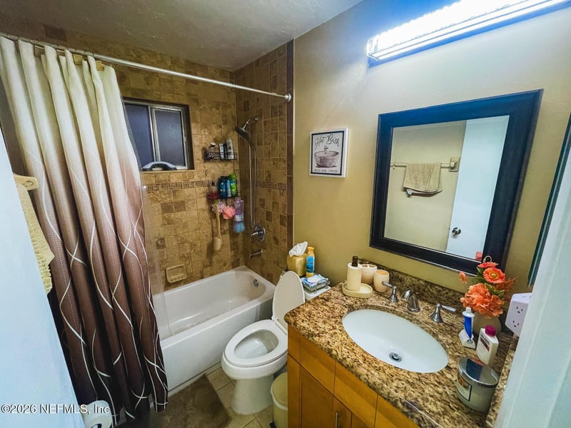 3632 Ballestero Dr, Jacksonville, FL 32257