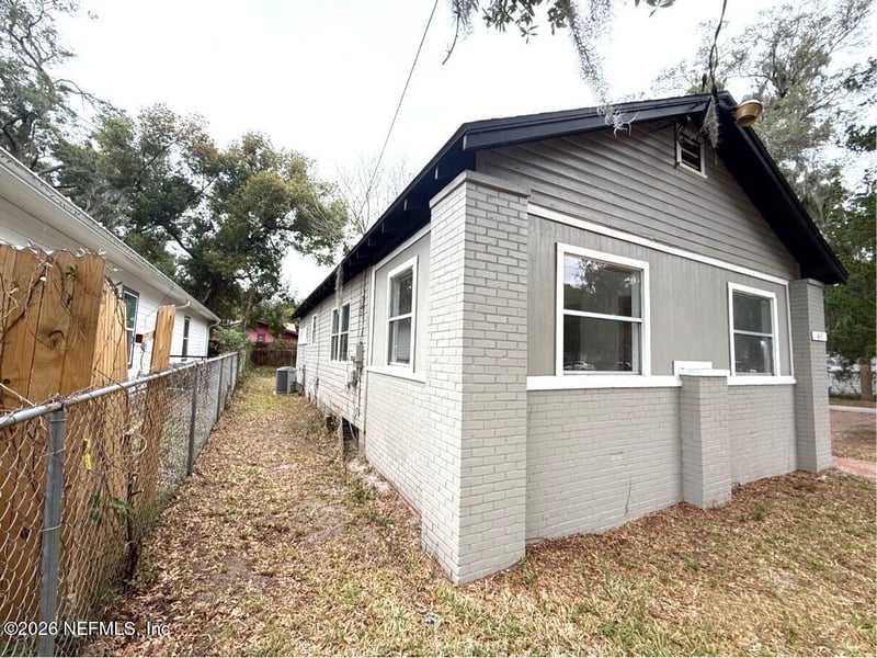 465 60th St, Jacksonville, FL 32208