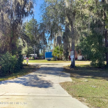 500 Highway 17 , San Mateo, FL 32187