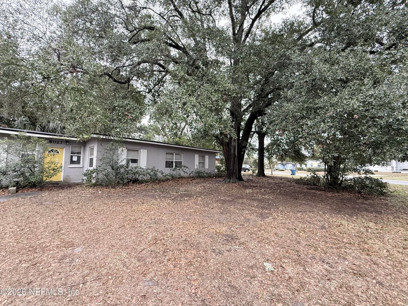 8023 Almar Pl, Jacksonville, FL 32208