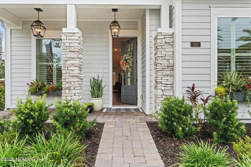 192 Pk Ctr Ave, Ponte Vedra, FL 32081