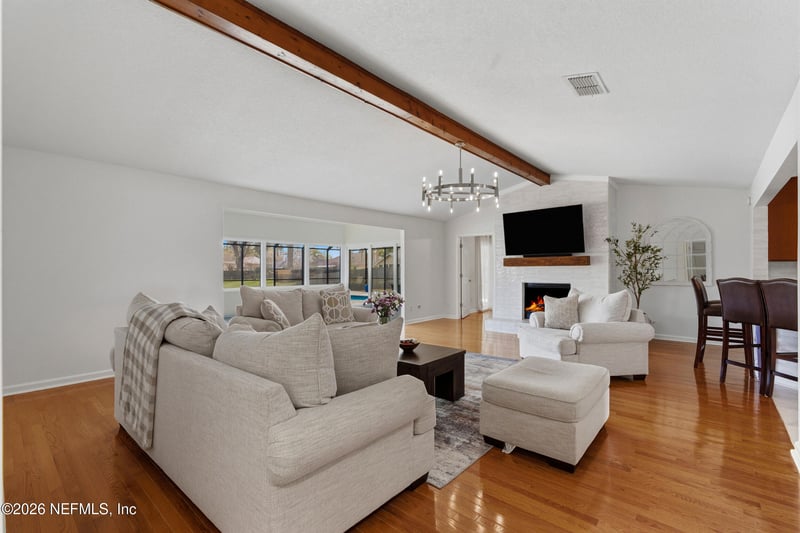 4414 Gentle Knoll Dr, Jacksonville, FL 32258