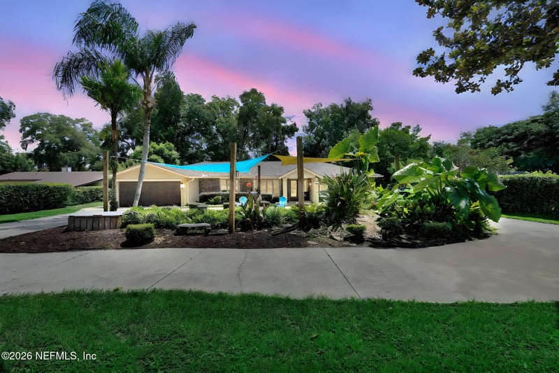 831 Arthur Moore Dr, Green Cove Springs, FL 32043