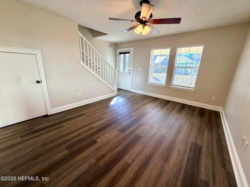 672 Corduroy Ct, Orange Park, FL 32073