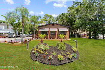 1887 Mayport Rd, Atlantic Beach, FL 32233