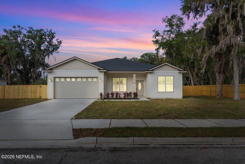 934 Anna Ave, Orange Park, FL 32073