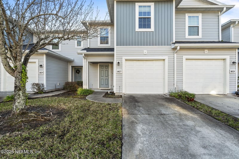 1827 Biscayne Bay Cir, Jacksonville, FL 32218