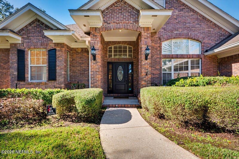 586 Thornwood Ln, Orange Park, FL 32073