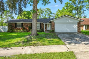 11599 Lake Ride Dr, Jacksonville, FL 32223