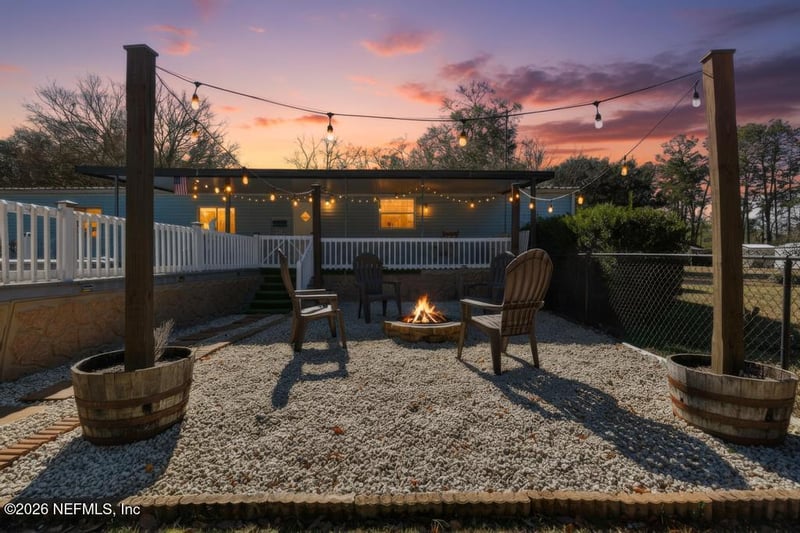 2744 Roy Sikes Rd, Hilliard, FL 32046