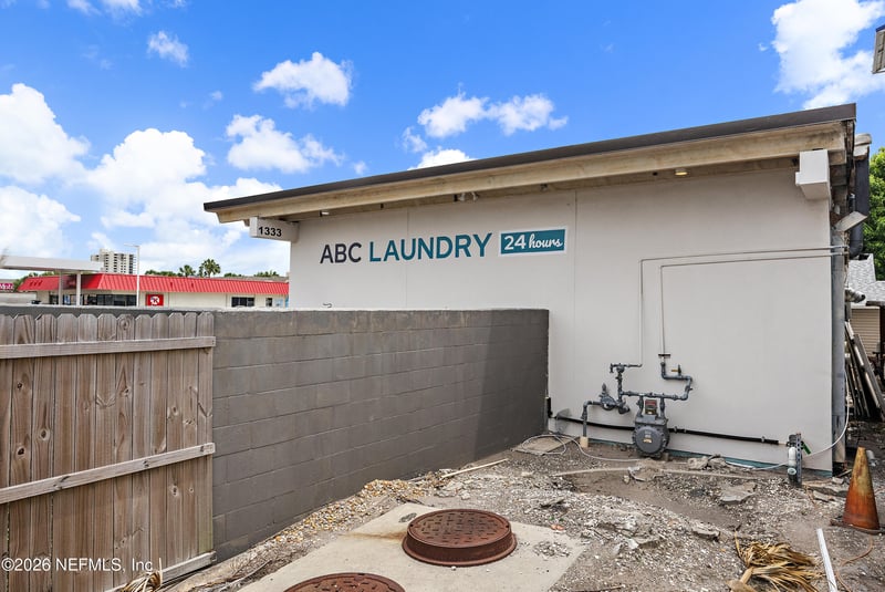 1333 3rd St, Jacksonville Beach, FL 32250