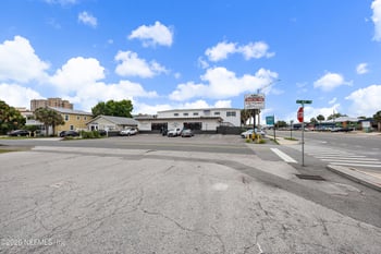 1333 3rd St, Jacksonville Beach, FL 32250