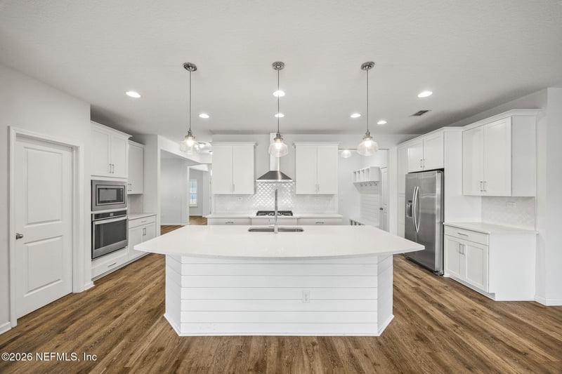 488 Bent Creek Dr, Jacksonville, FL 32259