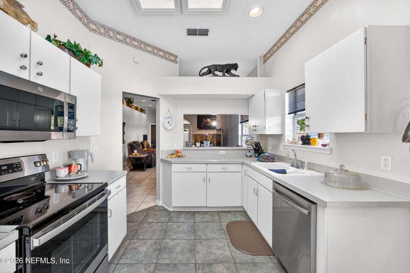 8051 Copperfield Cir, Jacksonville, FL 32244