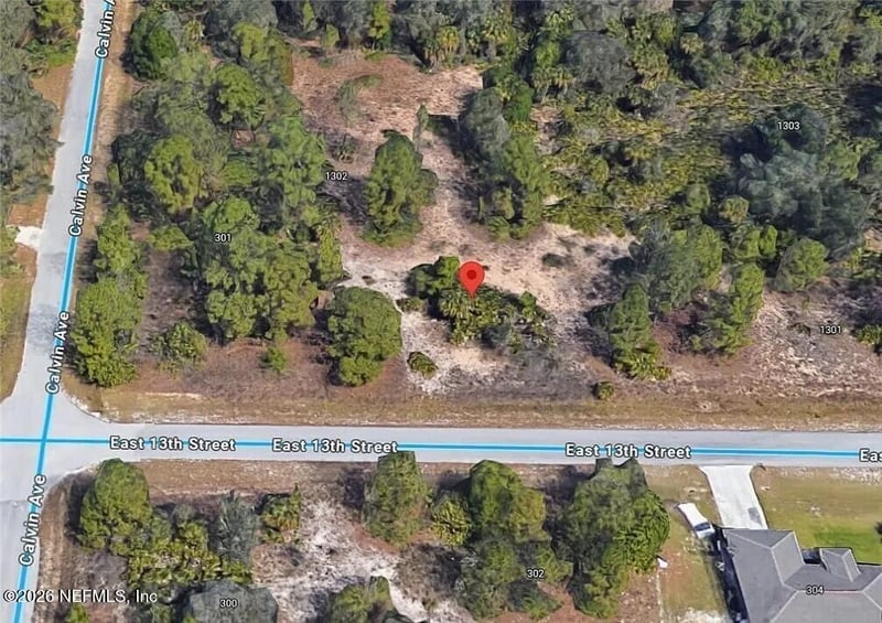 303 13th St, Lehigh Acres, FL 33972