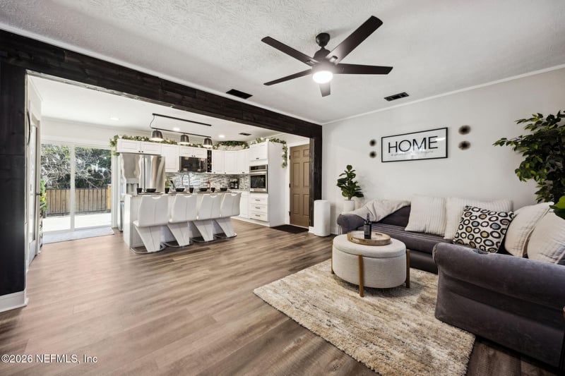 1010 15th St, Fernandina Beach, FL 32034