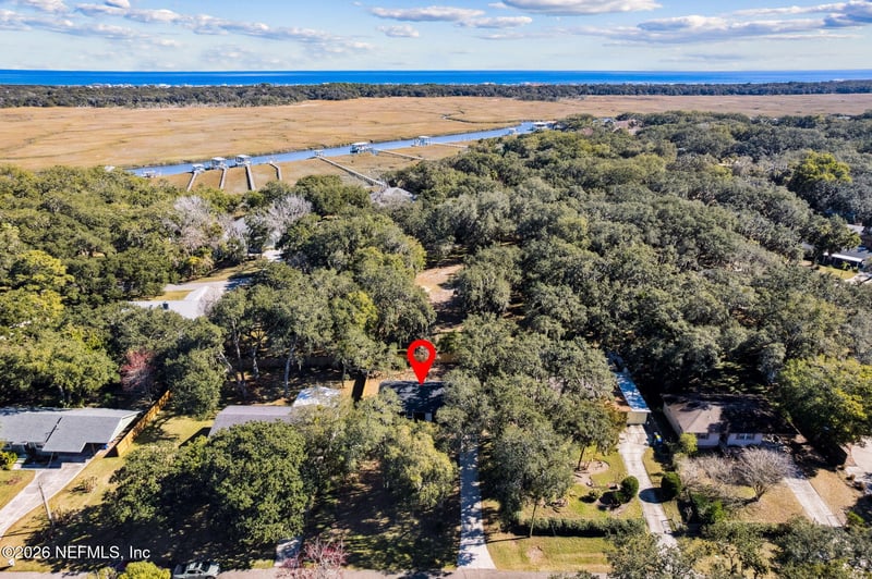 1010 15th St, Fernandina Beach, FL 32034