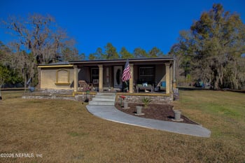 118 3rd Ter, Palatka, FL 32177