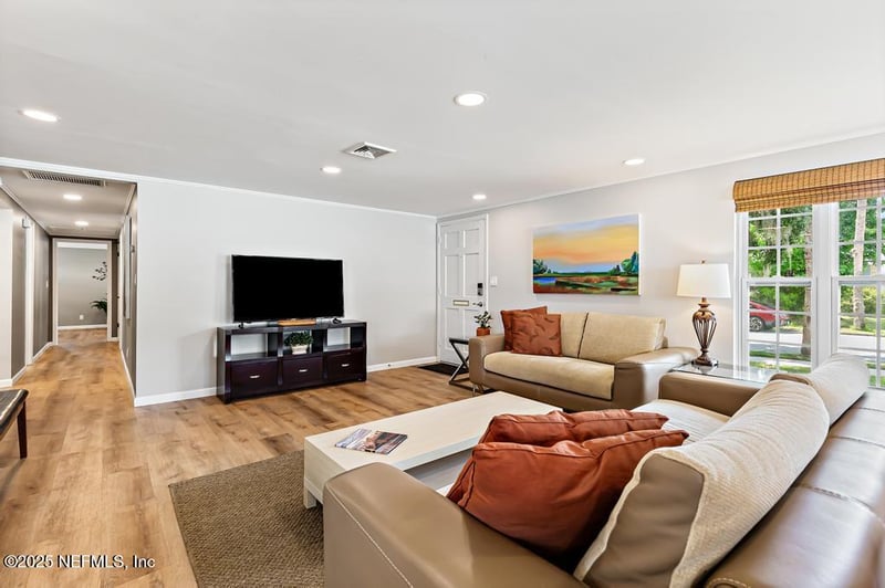 4 Nelmar Ave, St Augustine, FL 32084