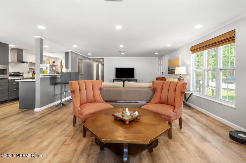 4 Nelmar Ave, St Augustine, FL 32084