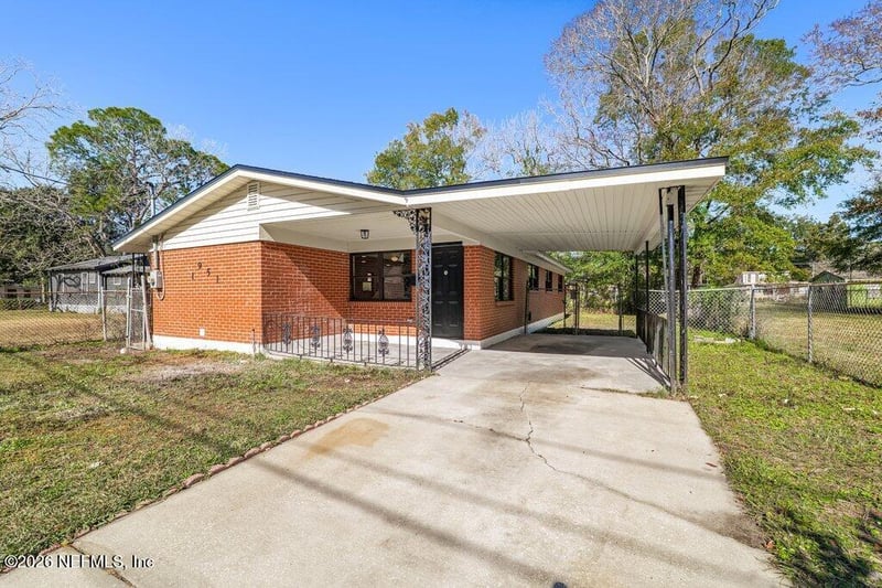 1951 19th St, Jacksonville, FL 32209