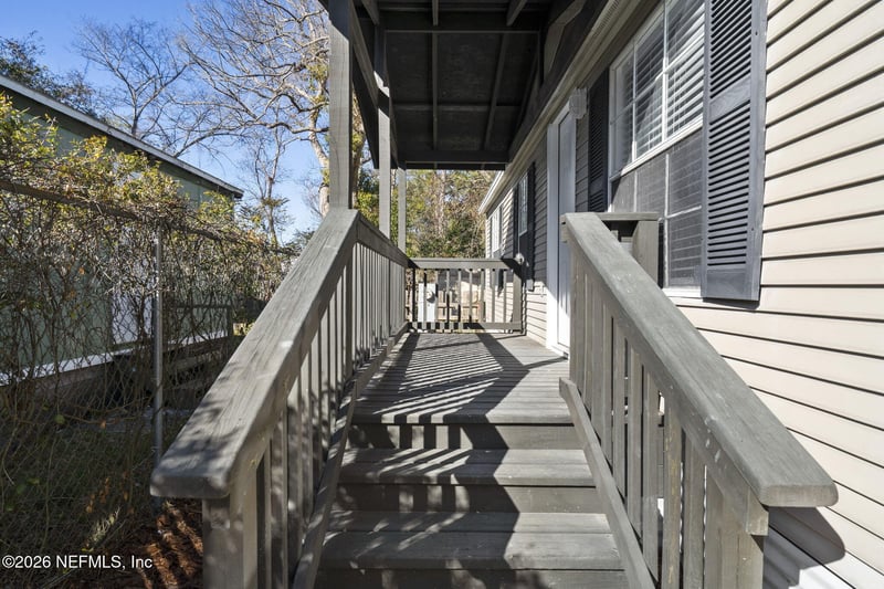 8145 Maple St, Jacksonville, FL 32244