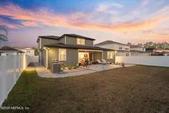 2360 Glade Ln, Green Cove Springs, FL 32043