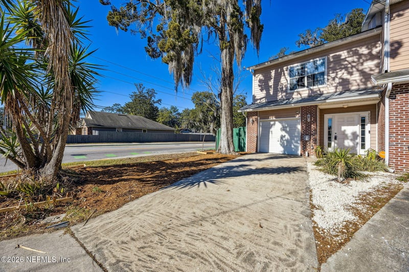 2005 Dunsford Ter, Jacksonville, FL 32207