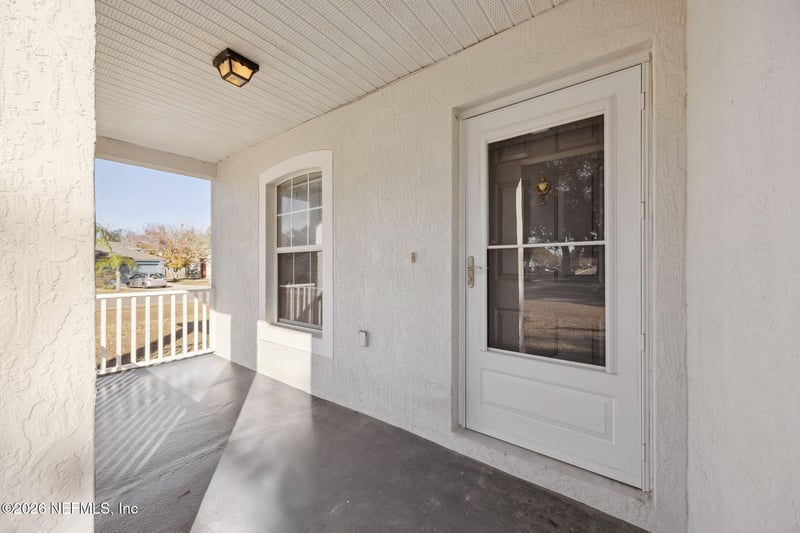 5581 Oak Crossing Dr, Jacksonville, FL 32244