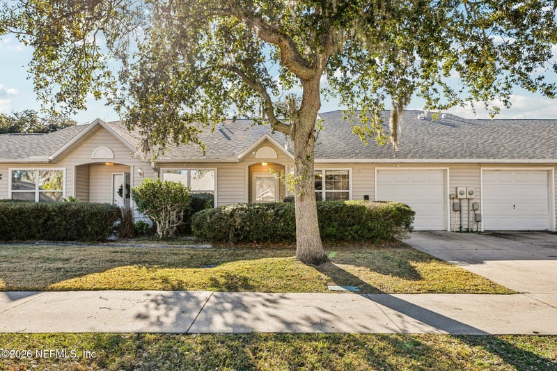 1018 Grand Hickory Cir, Holly Hill, FL 32117