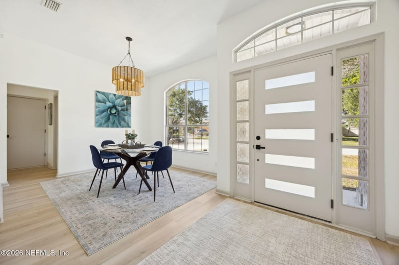 2133 Waterfoot Ln, Jacksonville, FL 32246