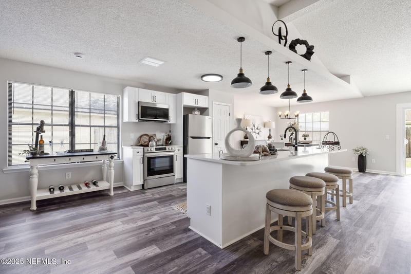 2987 Quapaw Trl, Middleburg, FL 32068