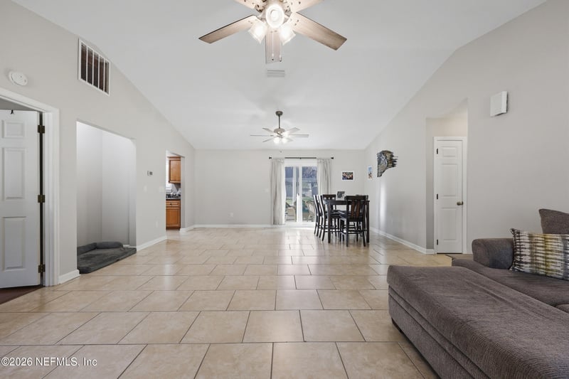 870 Hibernia Forest Dr, Fleming Island, FL 32003