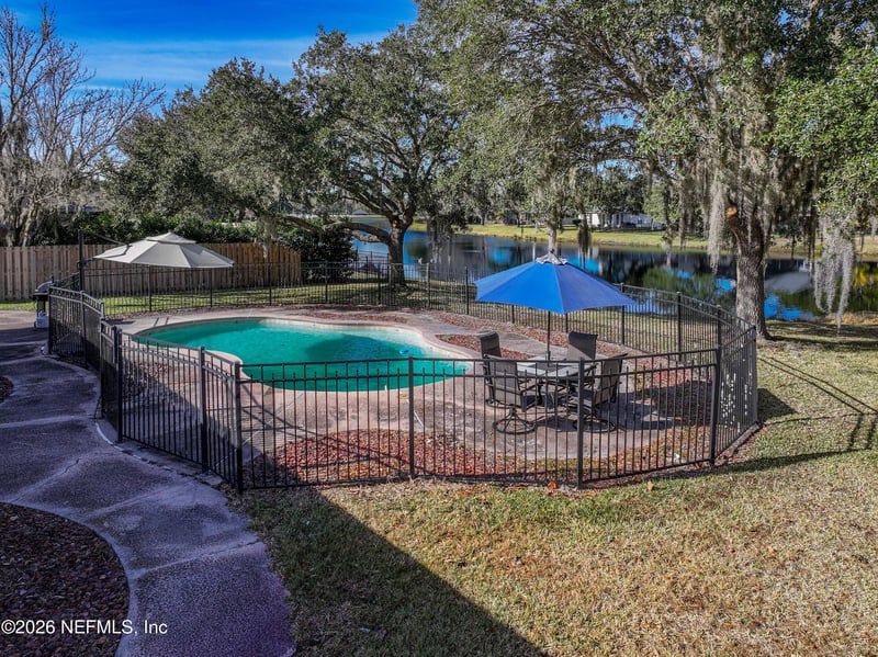 148 Village Green Ave, St Johns, FL 32259