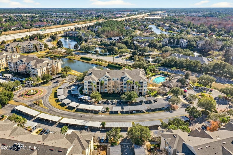 7801 Point Meadows Dr #2402, Jacksonville, FL 32256