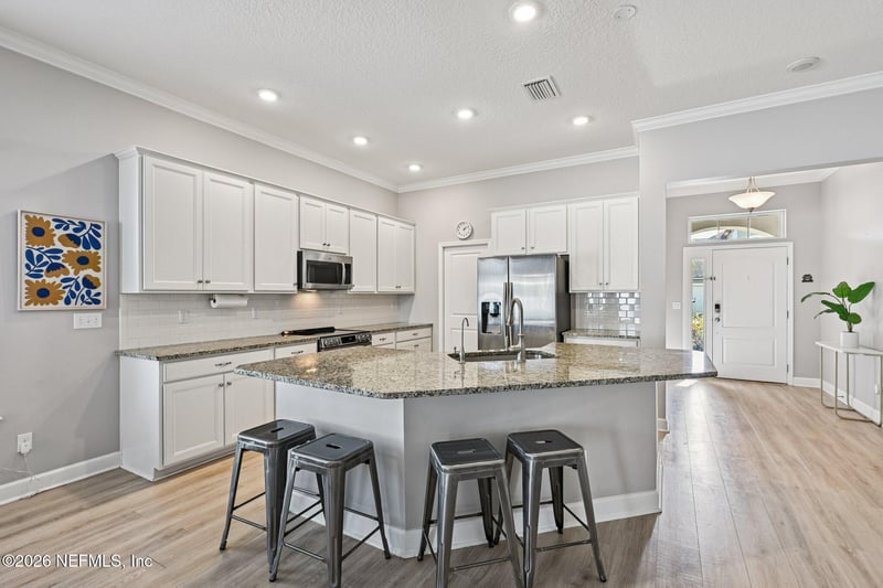 320 Tollerton Ave, St Johns, FL 32259