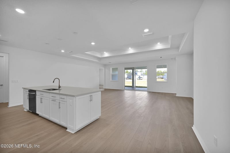 3387 Americana Dr, Green Cove Springs, FL 32043