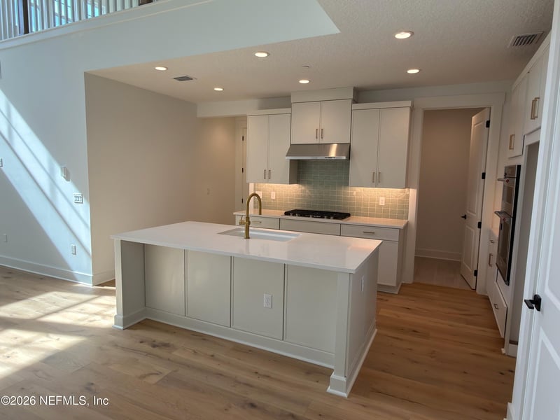 369 Oakmoss Dr, St Johns, FL 32259