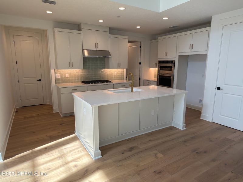 369 Oakmoss Dr, St Johns, FL 32259