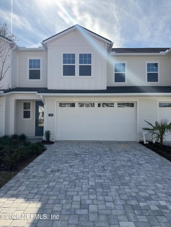 369 Oakmoss Dr, St Johns, FL 32259