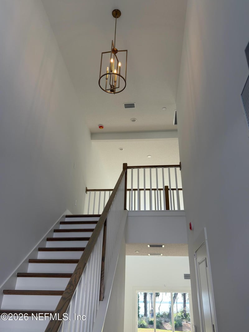 369 Oakmoss Dr, St Johns, FL 32259