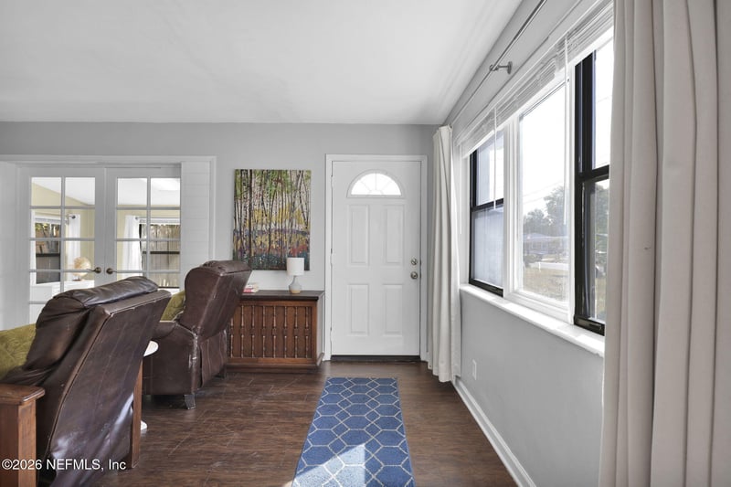 7845 Napo Dr, Jacksonville, FL 32217