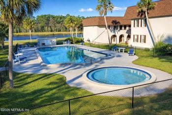 1551 El Camino Rd #4, Jacksonville, FL 32216