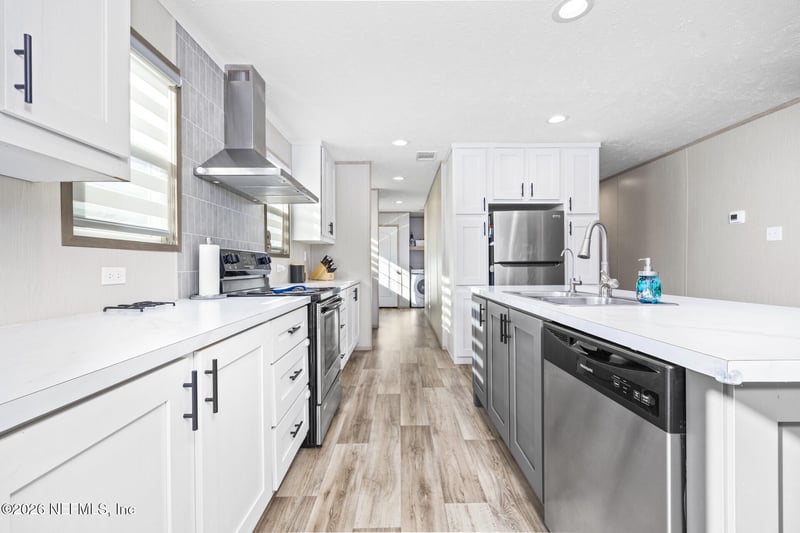 6849 Walker Pl, Live Oak, FL 32060