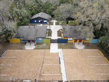 521 Jackson Ave, Mount Dora, FL 32757