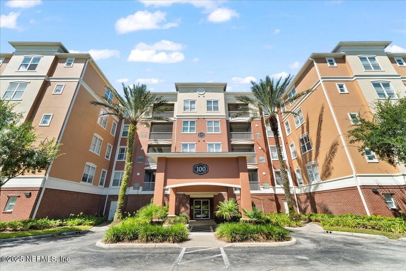 4480 Deerwood Lake Pw #131, Jacksonville, FL 32216