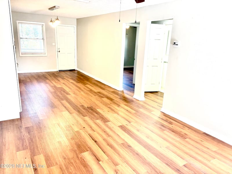 8003 Berry Ave, Jacksonville, FL 32211