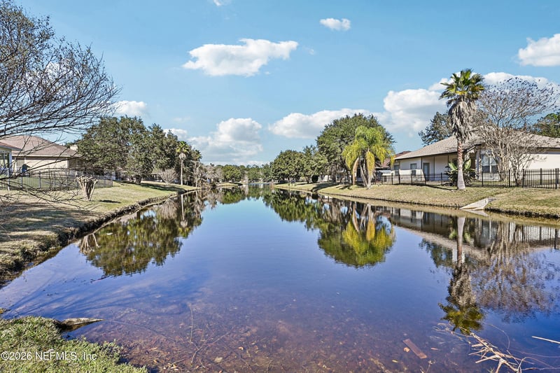 14221 Sea Eagle Dr, Jacksonville, FL 32226